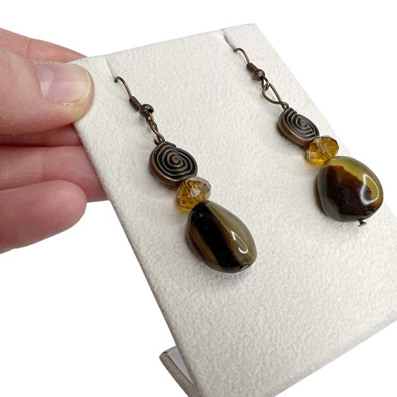 Natural Stone & Antiqued Brass Swirl Amber Faceted Bead Dangle Pierced Earrings - Picture 2 of 8